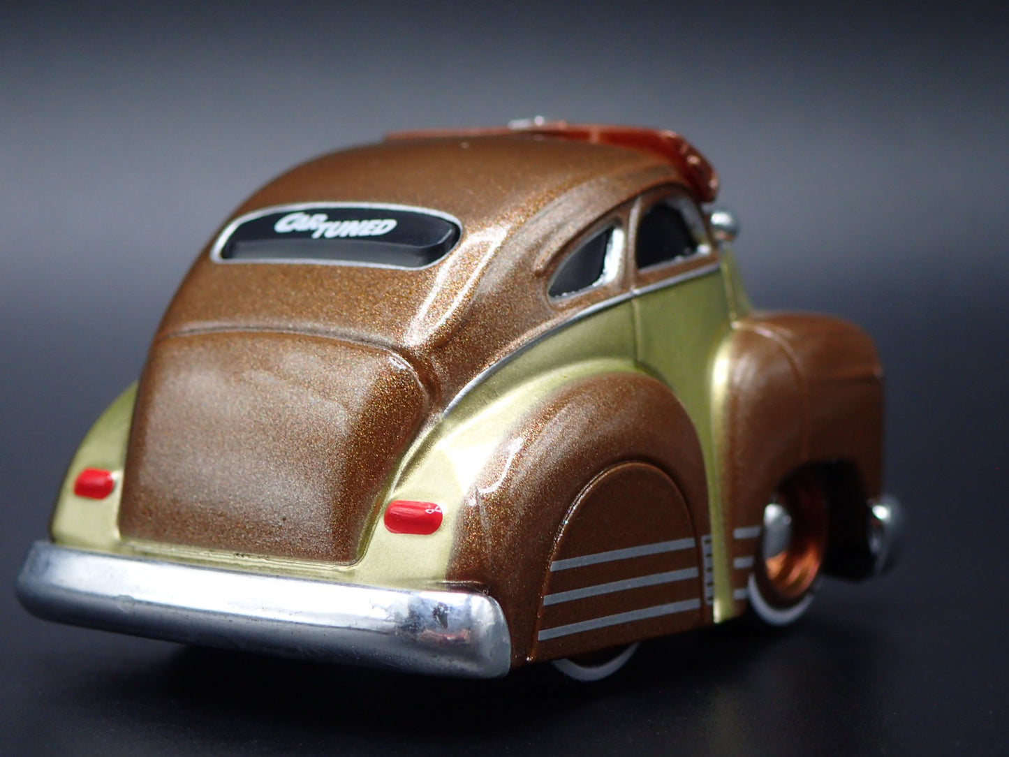 1947 47 CHEVY CHEVROLET FLEETLINE LOWRIDER TUNED GD 1:64 SCALE DIECAST MODEL CAR