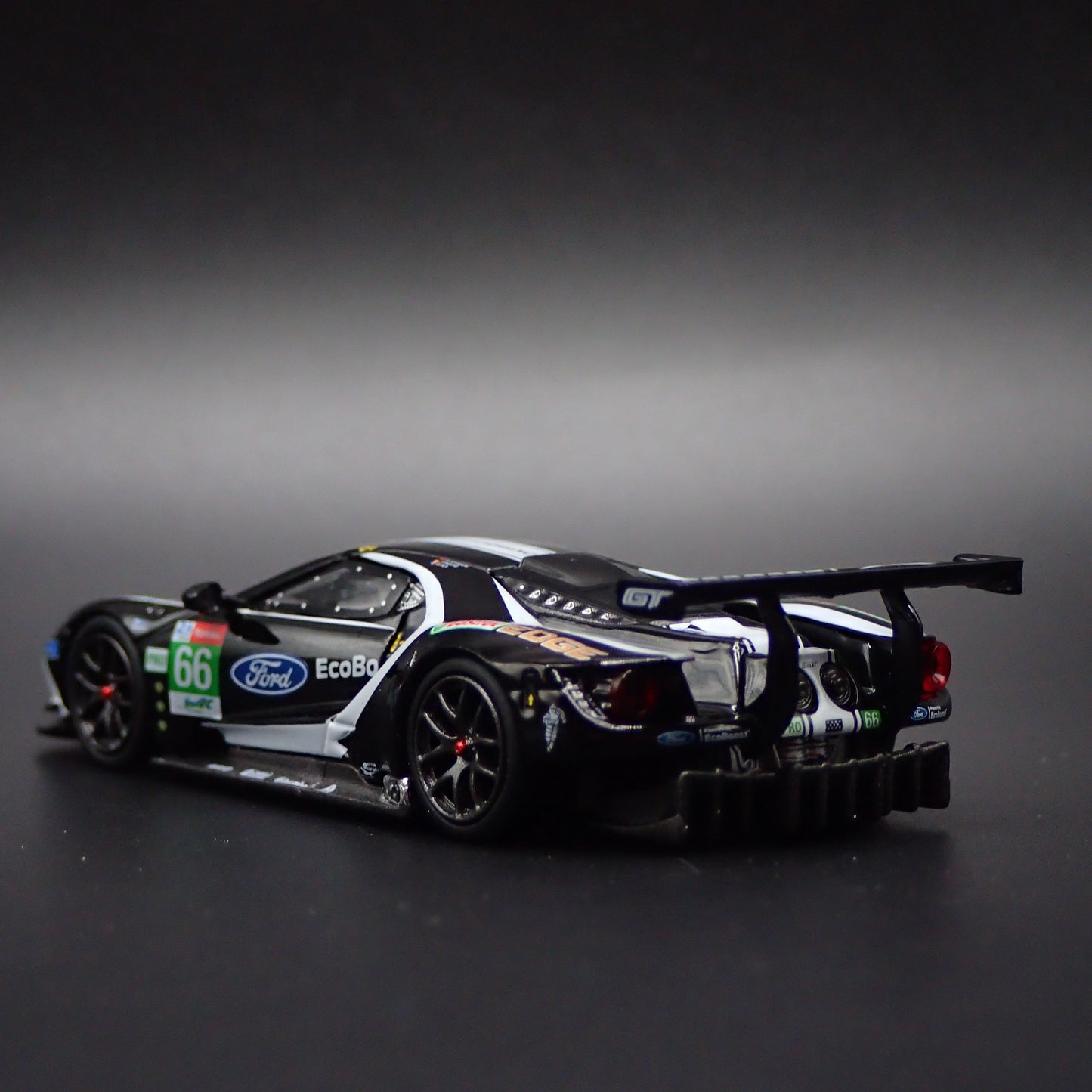 2019 FORD GT LM GTE PRO 66 24HRS OF LE MANS TEAM UK 1:64 SCALE DIECAST MODEL CAR