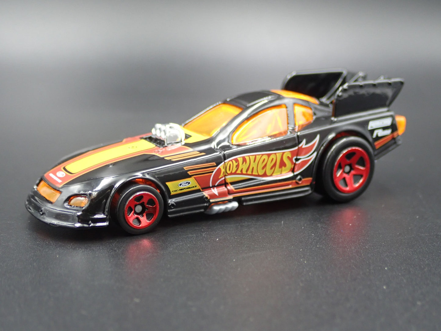 2005- 2009 FORD MUSTANG FUNNY CAR NHRA BLACK 1:64 SCALE DIECAST MODEL CAR