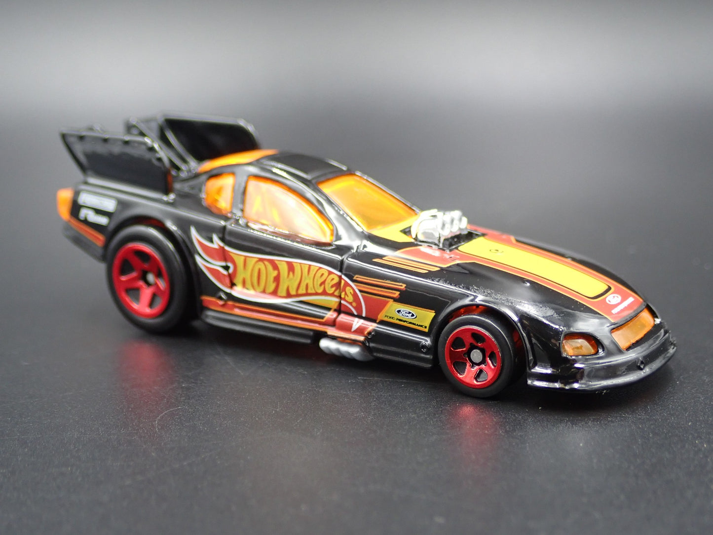 2005- 2009 FORD MUSTANG FUNNY CAR NHRA BLACK 1:64 SCALE DIECAST MODEL CAR