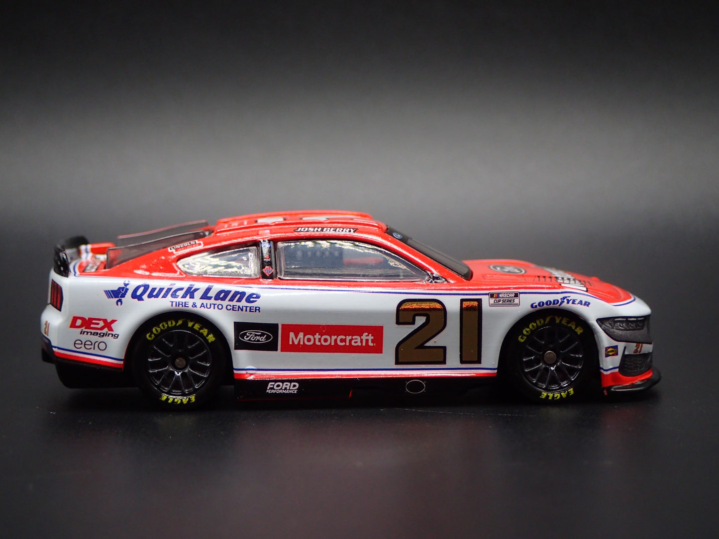 2025 25 FORD MUSTANG #21 JOSH BERRY MOTORCRAFT NASCAR 1:64 DIECAST MODEL CAR