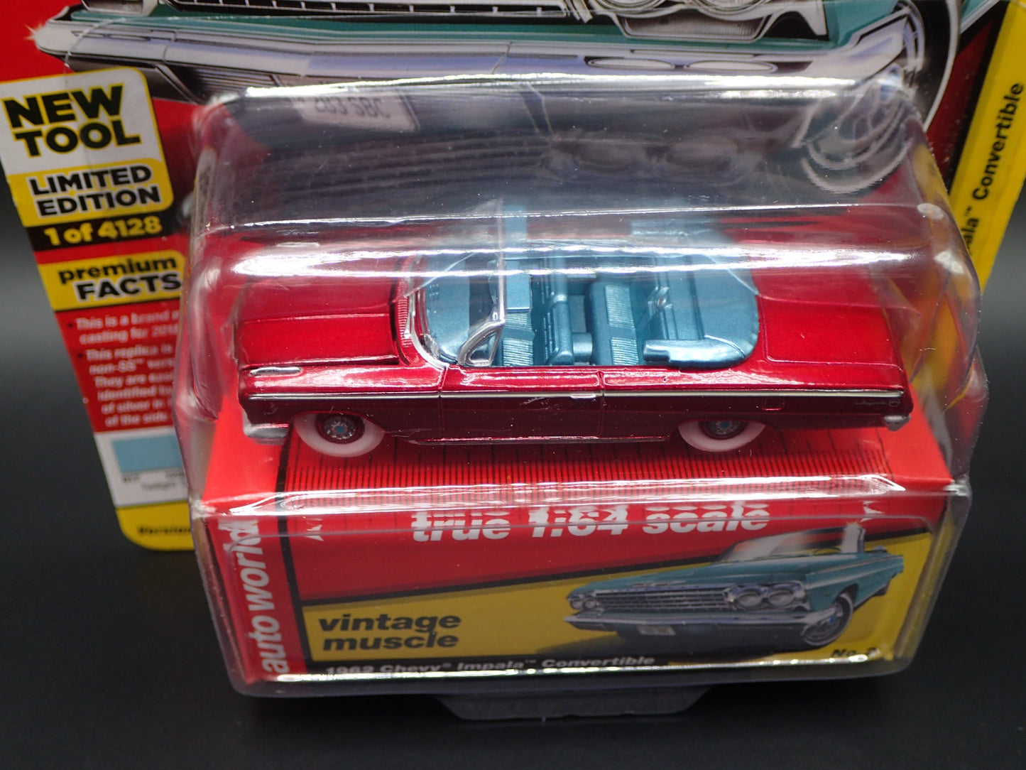 2018 AUTO WORLD 1962 CHEVY IMPALA CONVERTIBLE RELEASE 4 B ULTRA RED CHASE RARE