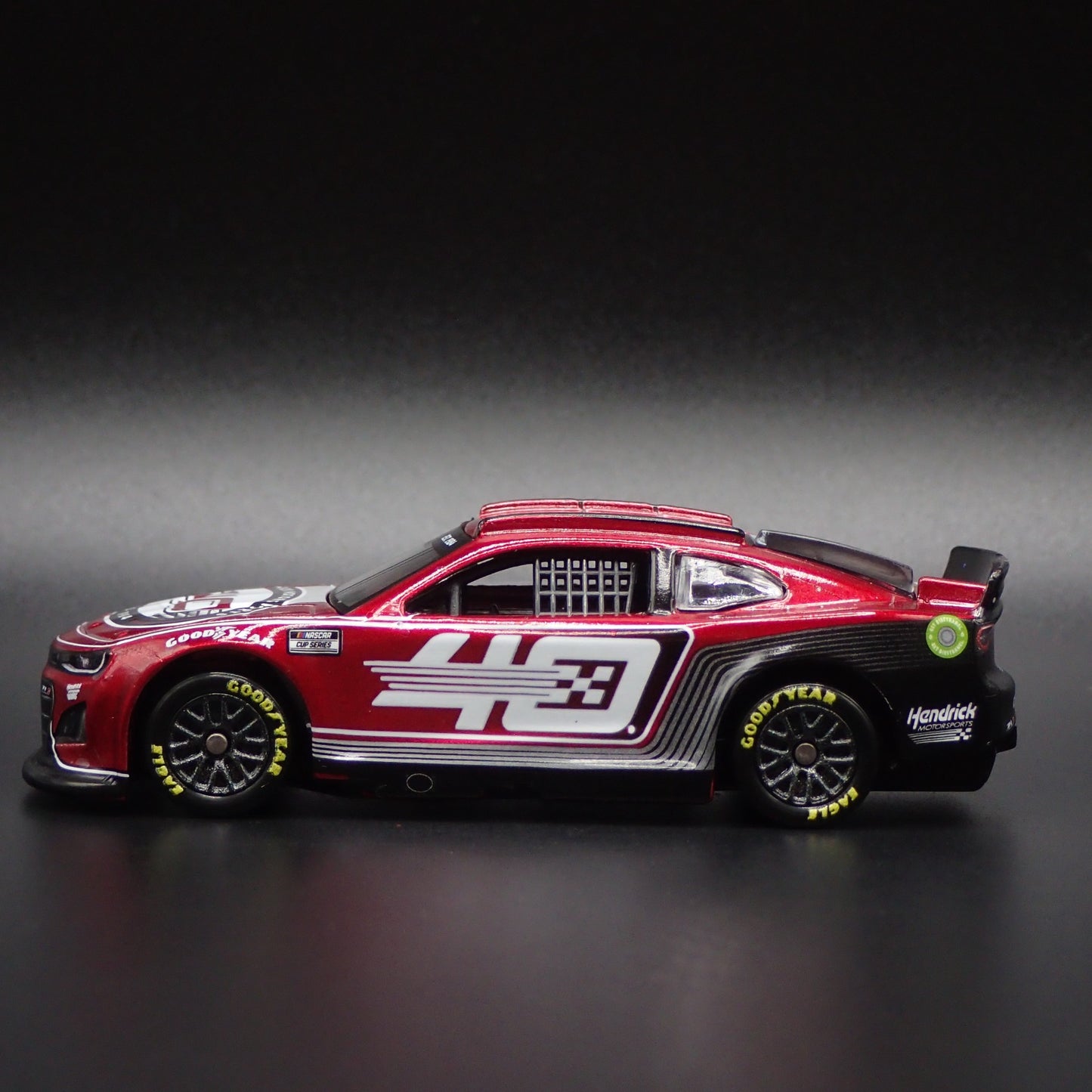2024 CHEVY CAMARO ZL1 40 ANNV HENDRICK MOTORSPORT NASCAR 1:64 DIECAST MODEL CAR