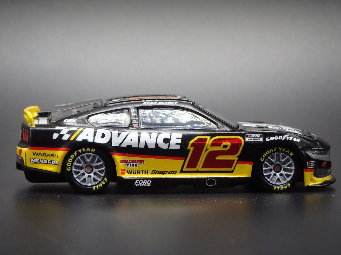 2025 25 FORD MUSTANG #12 RYAN BLANEY ADVANCE AUTO NASCAR 1:64 SCALE DIECAST CAR