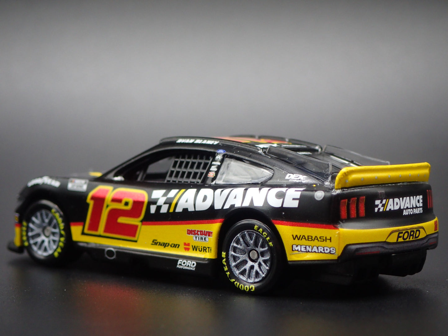 2025 25 FORD MUSTANG #12 RYAN BLANEY ADVANCE AUTO NASCAR 1:64 SCALE DIECAST CAR