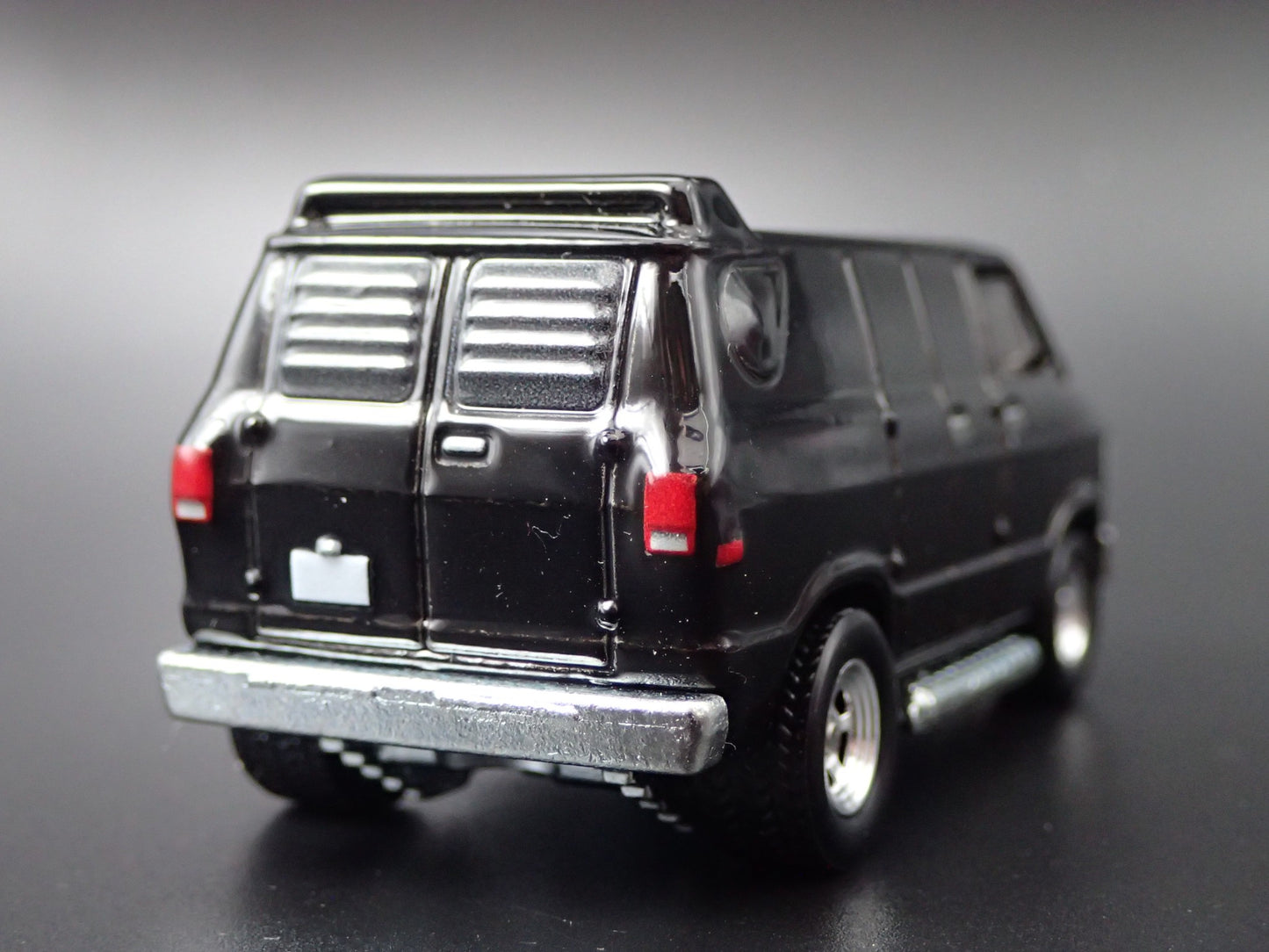 1979-1997 DODGE RAM VAN BLACK 1:64 SCALE COLLECTIBLE DIORAMA DIECAST MODEL CAR