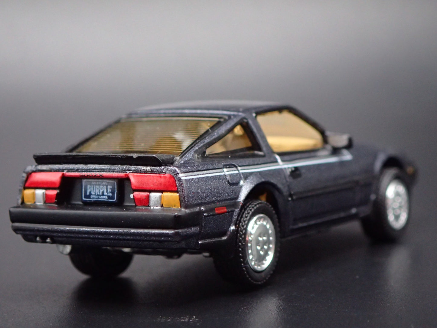 1983-1989 NISSAN 300ZX TURBO 1:64 SCALE COLLECTIBLE DIORAMA DIECAST MODEL CAR