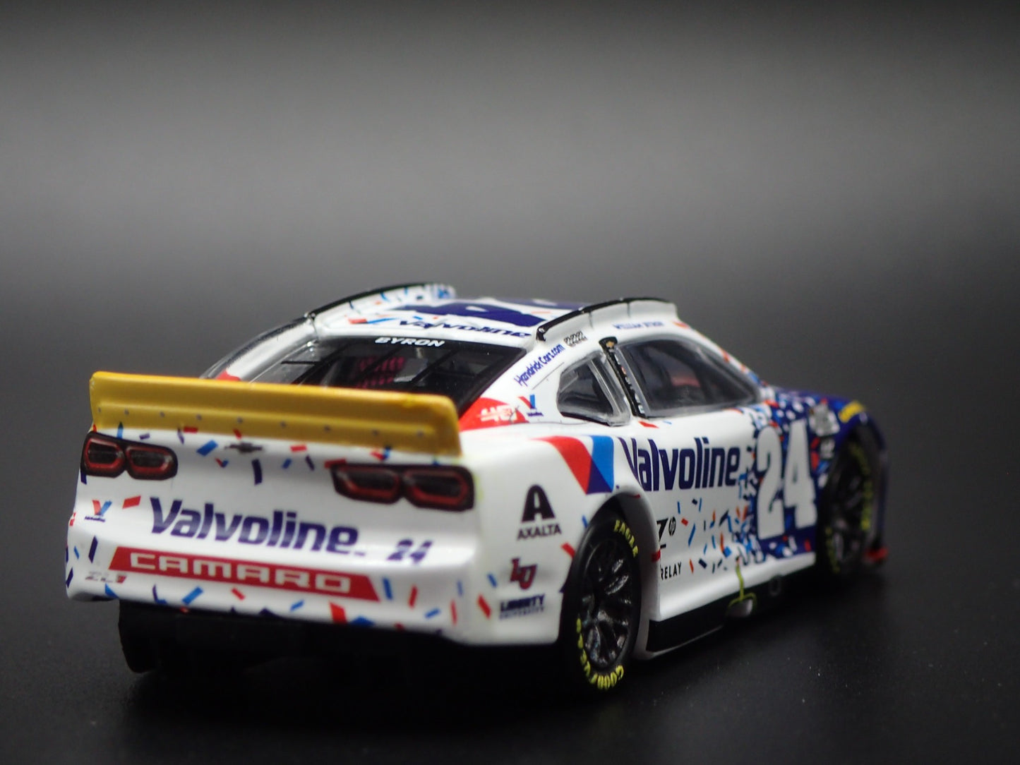 2024 24 CHEVY CAMARO ZL1 #24 WILLIAM BYRON VALVOLINE NASCAR 1:64 DIECAST CAR