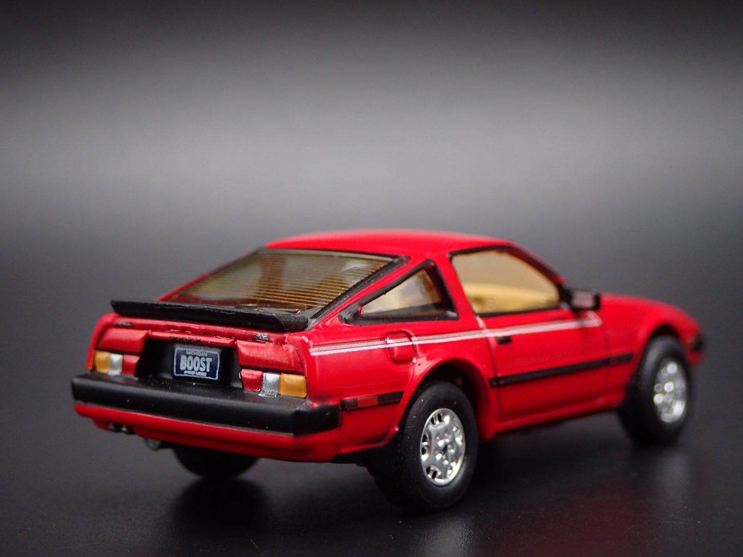 1983-1989 NISSAN 300ZX TURBO 1:64 SCALE COLLECTIBLE DIORAMA DIECAST MODEL CAR