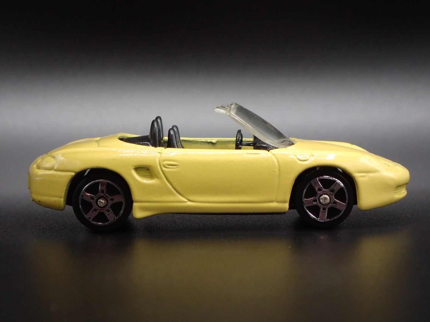 1996-2004 PORSCHE BOXSTER CONVERTIBLE RARE 1:64 SCALE DIORAMA DIECAST MODEL CAR