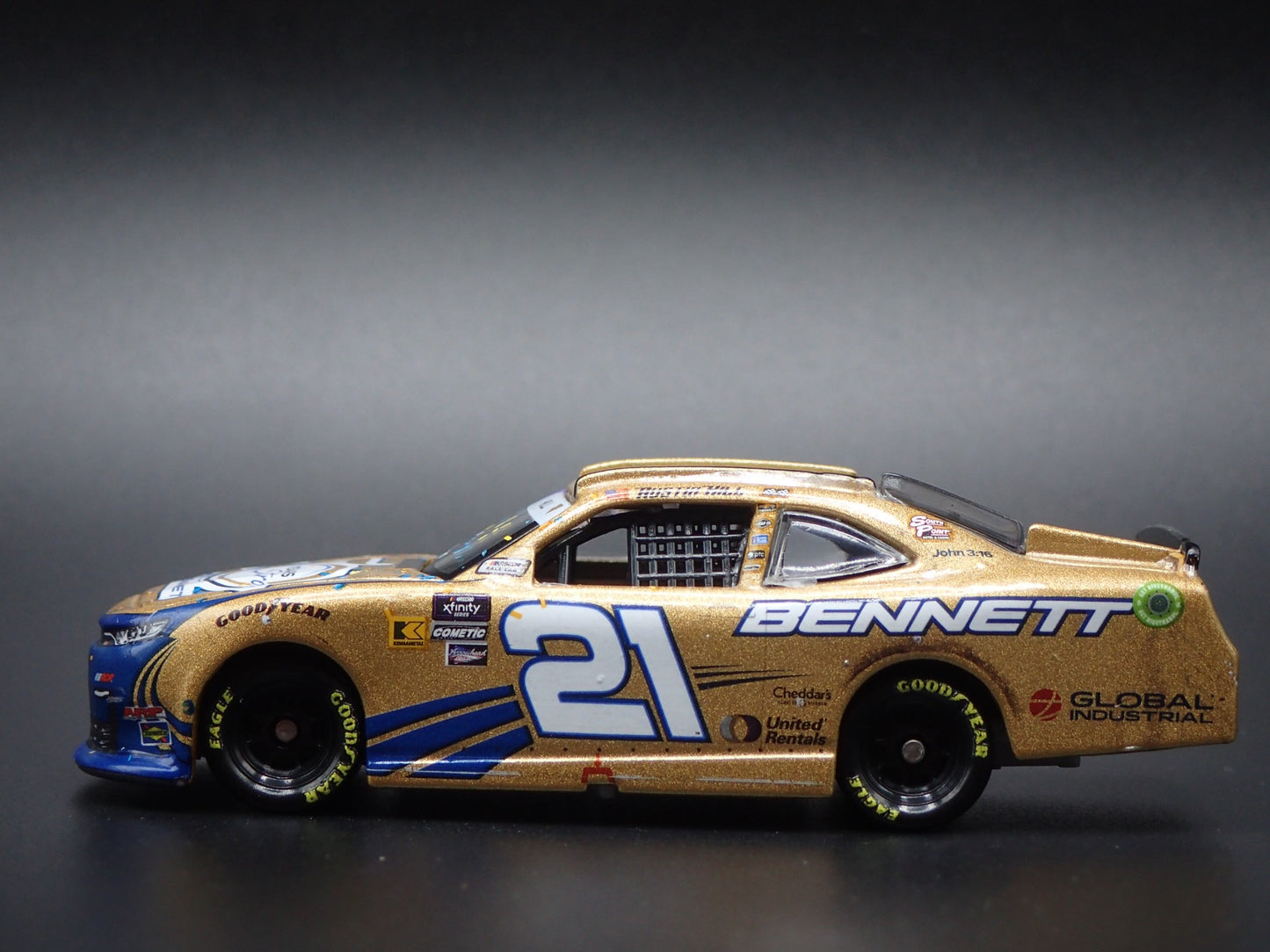 2024 24 CHEVY CAMARO 21 AUSTIN HILL BENNETT NASCAR 1:64 SCALE DIECAST MODEL CAR