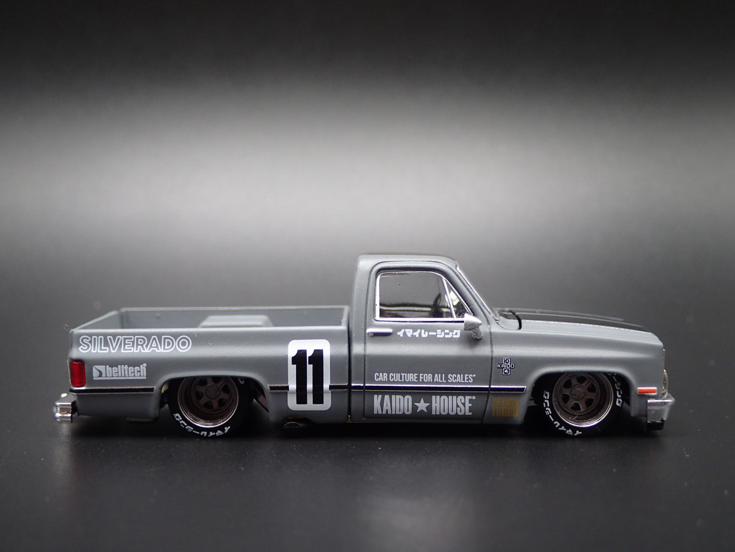 1983 83 CHEVY CHEVROLET PICKUP TRUCK KAIDO HOUSE 1/64 SCALE DIECAST MODEL CAR
