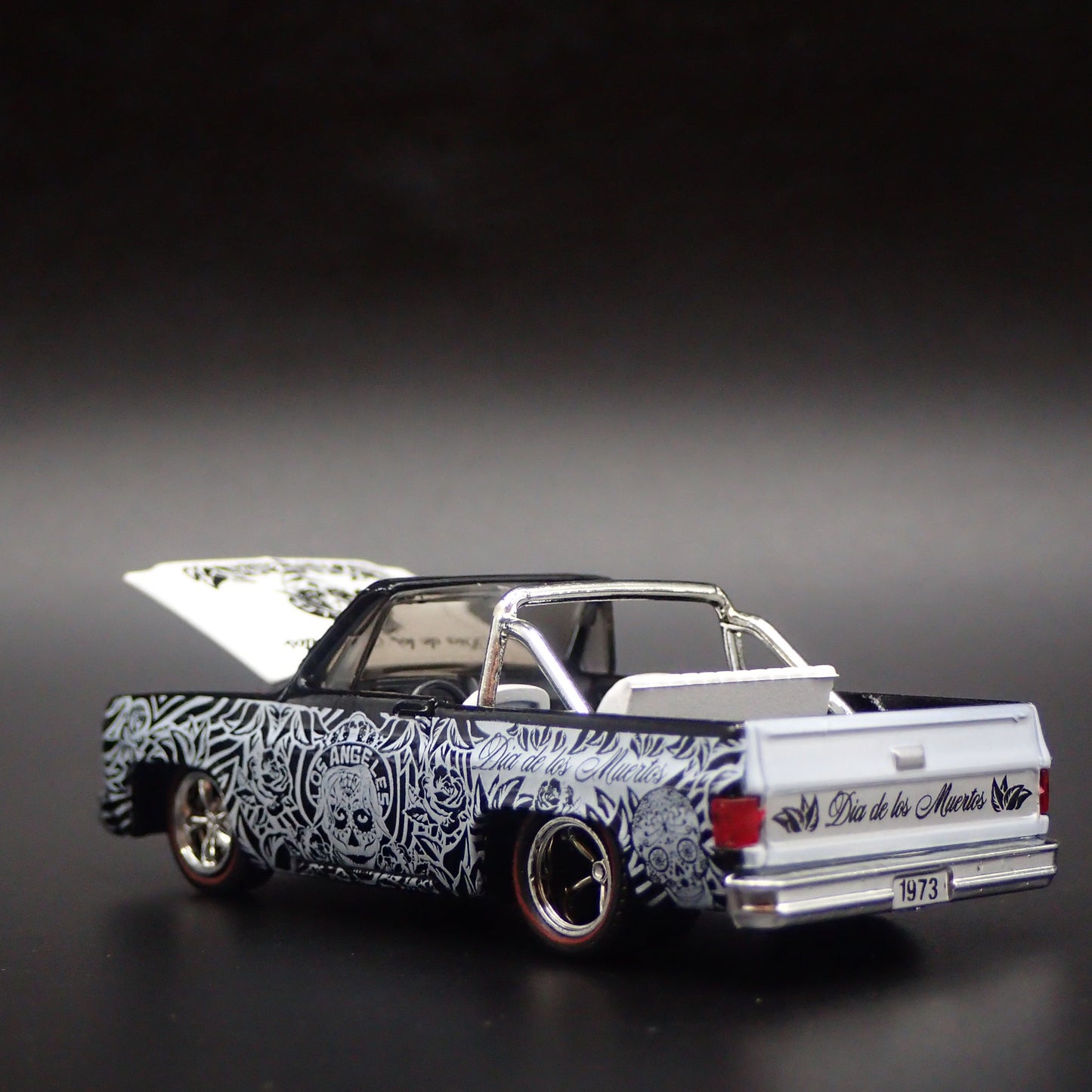 1973 73 GMC JIMMY SIERRA DIAS DE LOS MUERTOS SQUARE 1/64 SCALE DIECAST MODEL CAR