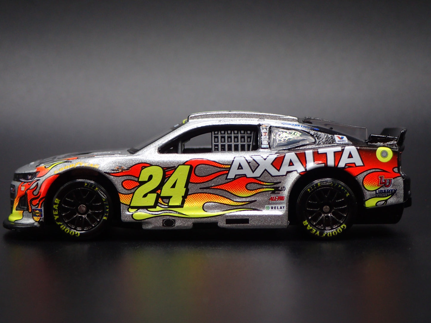 2025 25 CHEVY CHEVROLET #24 WILLIAM BYRON AXALTA NASCAR 1:64 DIECAST MODEL CAR
