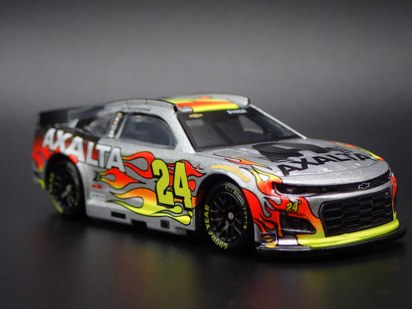 2025 25 CHEVY CHEVROLET #24 WILLIAM BYRON AXALTA NASCAR 1:64 DIECAST MODEL CAR