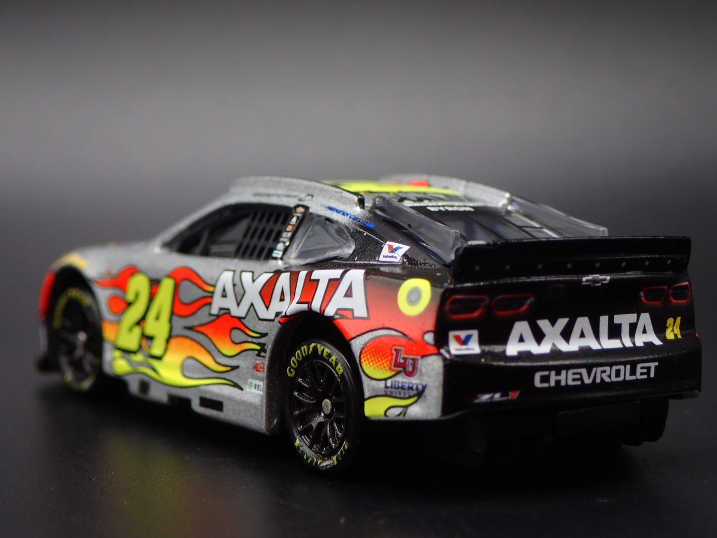 2025 25 CHEVY CHEVROLET #24 WILLIAM BYRON AXALTA NASCAR 1:64 DIECAST MODEL CAR