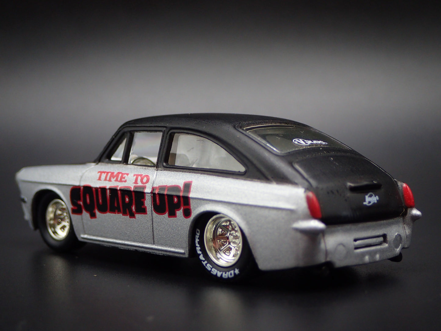 1961-1973 VW VOLKSWAGEN FASTBACK 1600 TL 1/64 SCALE DIORAMA DIECAST MODEL CAR