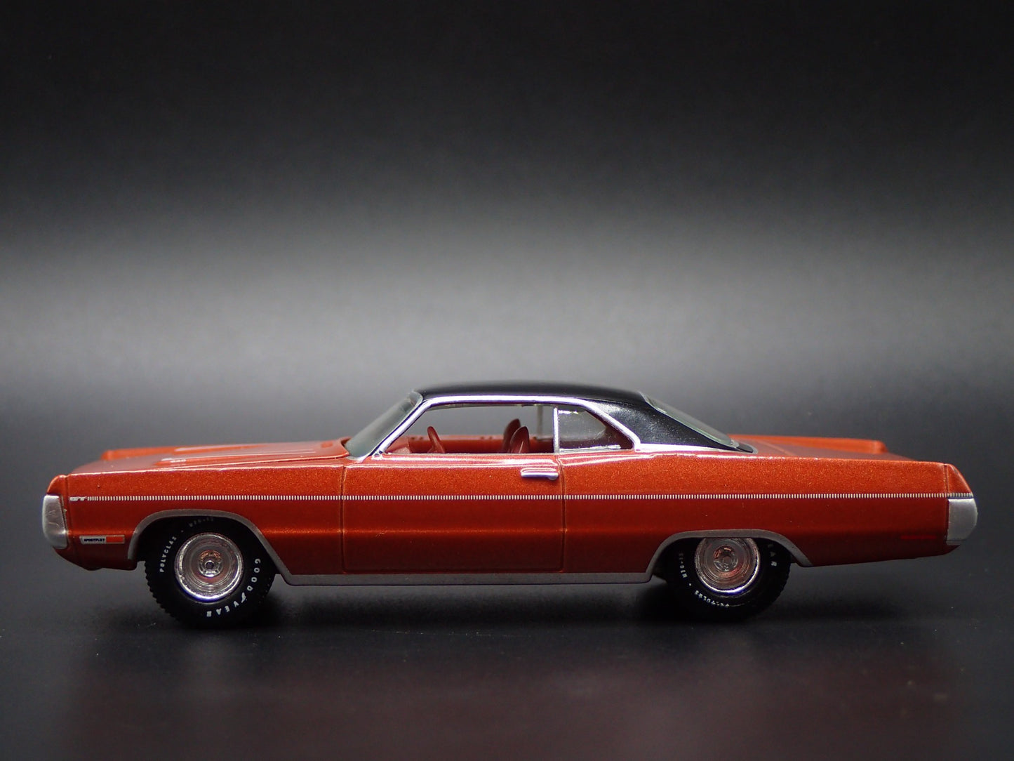 1970 70 PLYMOUTH SPORT FURY GT BURNT ORANGE 1/64 SCALE DIORAMA DIECAST MODEL CAR