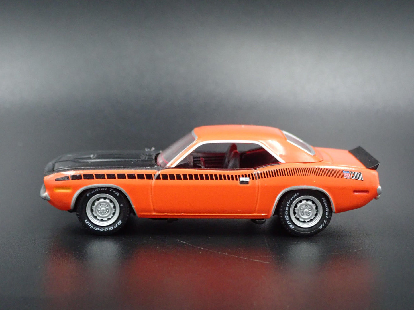 1970 70 PLYMOUTH AAR CUDA ORANGE 1:64 SCALE COLLECTIBLE DIECAST MODEL CAR