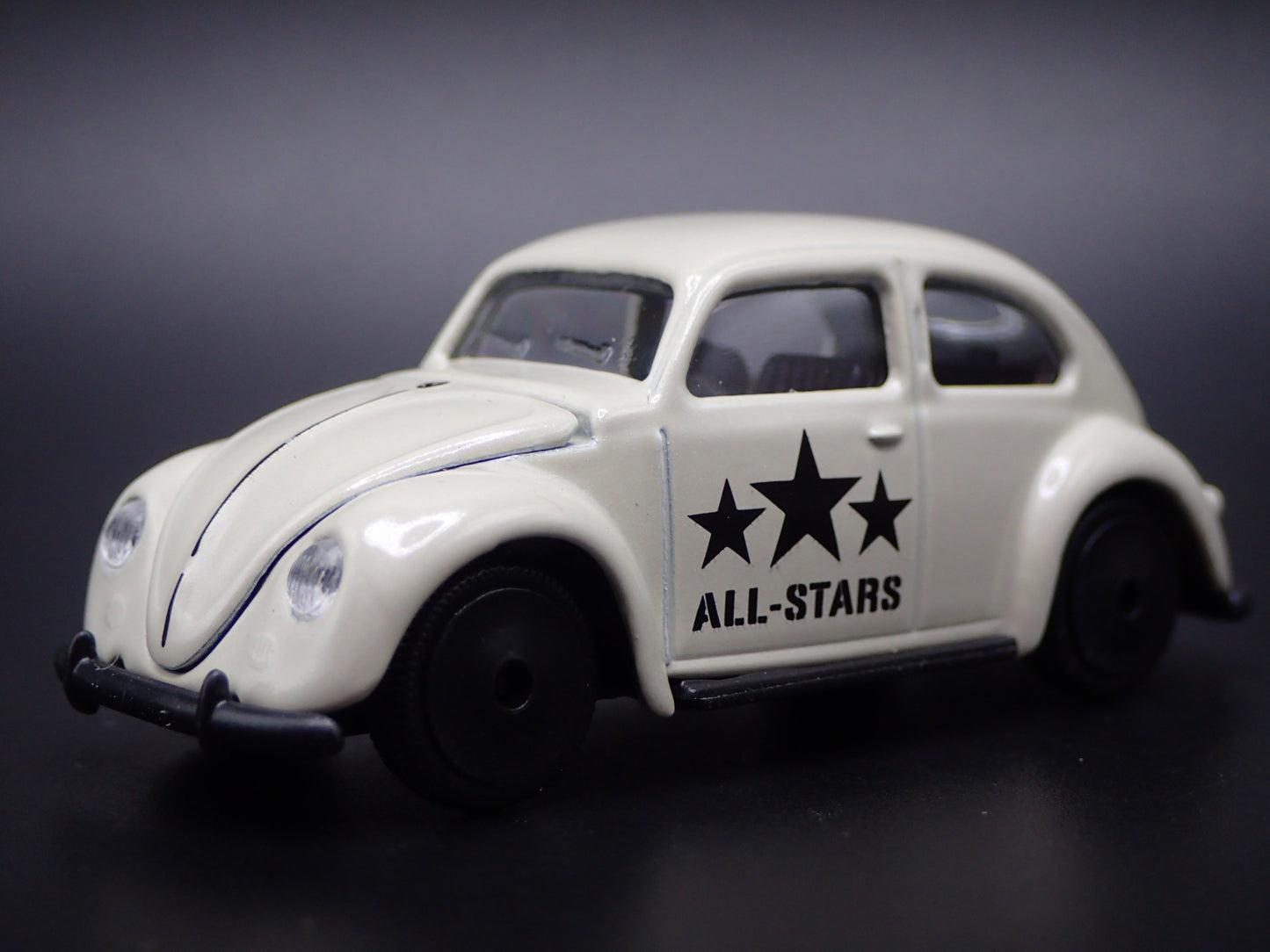 1953-1957 VW VOLKSWAGEN CLASSIC BEETLE BUG OVAL 1:64 SCALE DIECAST MODEL CAR