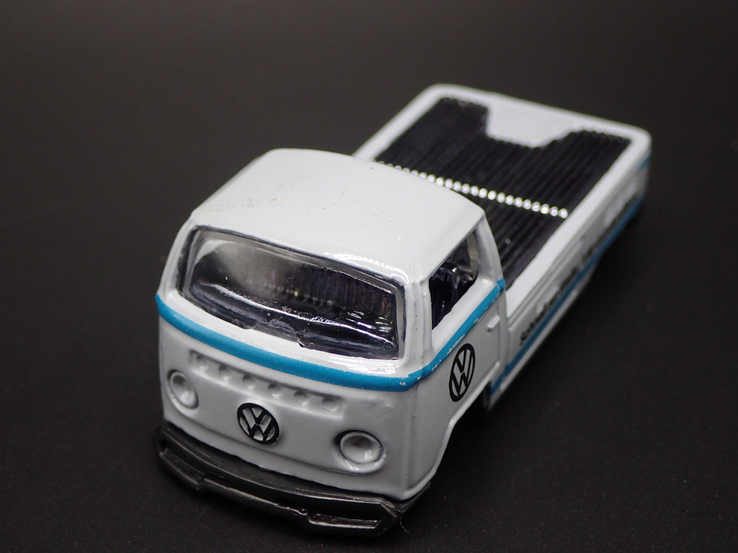 1967-1979 VW VOLKSWAGEN TYPE 2 T2 SINGLE CAB PICKUP 1:64 SCALE DIECAST MODEL CAR