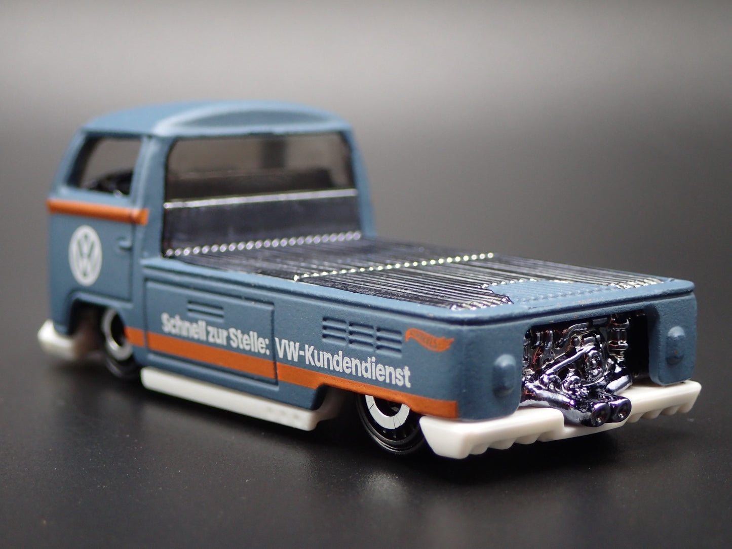 1967-1979 VW VOLKSWAGEN TYPE 2 T2 SINGLE CAB PICKUP 1:64 SCALE DIECAST MODEL CAR