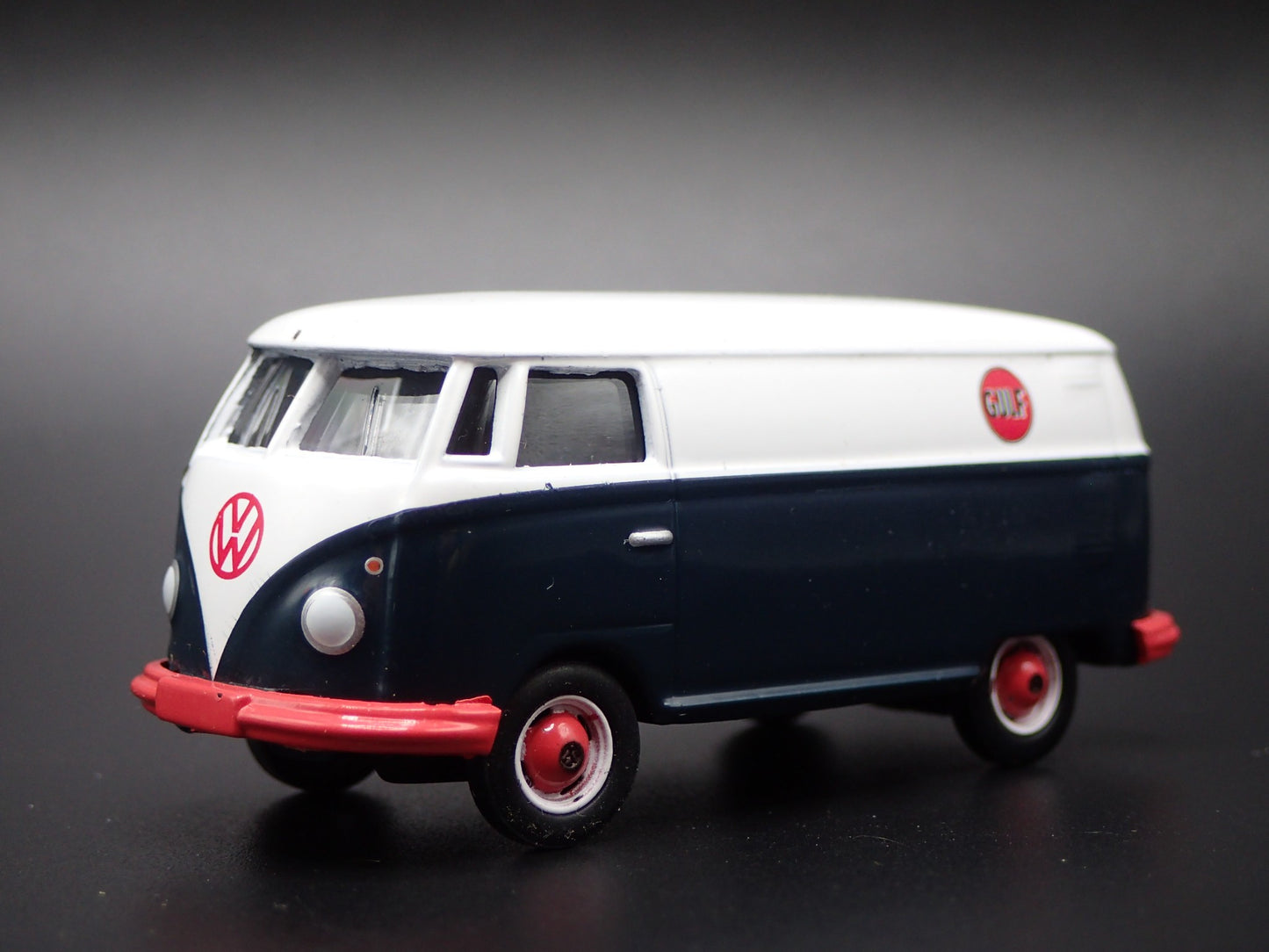 1950-1967 VW VOLKSWAGEN TYPE 2 T1 PANEL VAN GULF 1:64 SCALE DIECAST MODEL CAR
