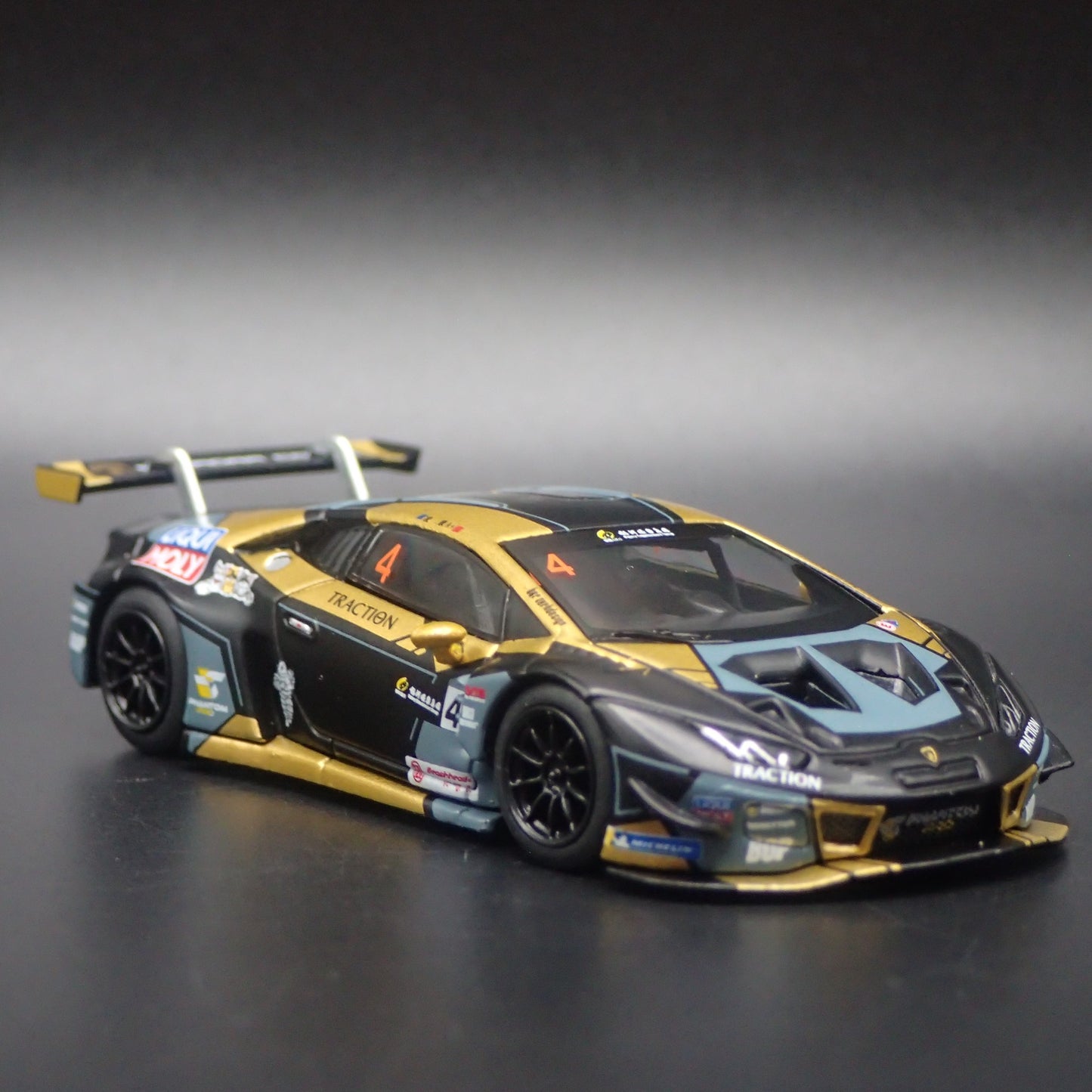 LAMBORGHINI HURACAN GT3 EVO SUPER CAR MACAU GT CUP  1:64 SCALE DIECAST MODEL CAR