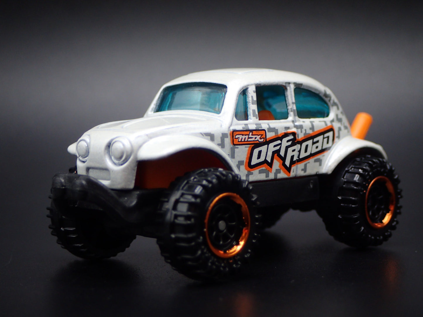 VW VOLKSWAGEN BAJA BEETLE BUG OFF ROAD 1:64 SCALE DIORAMA DIECAST MODEL CAR