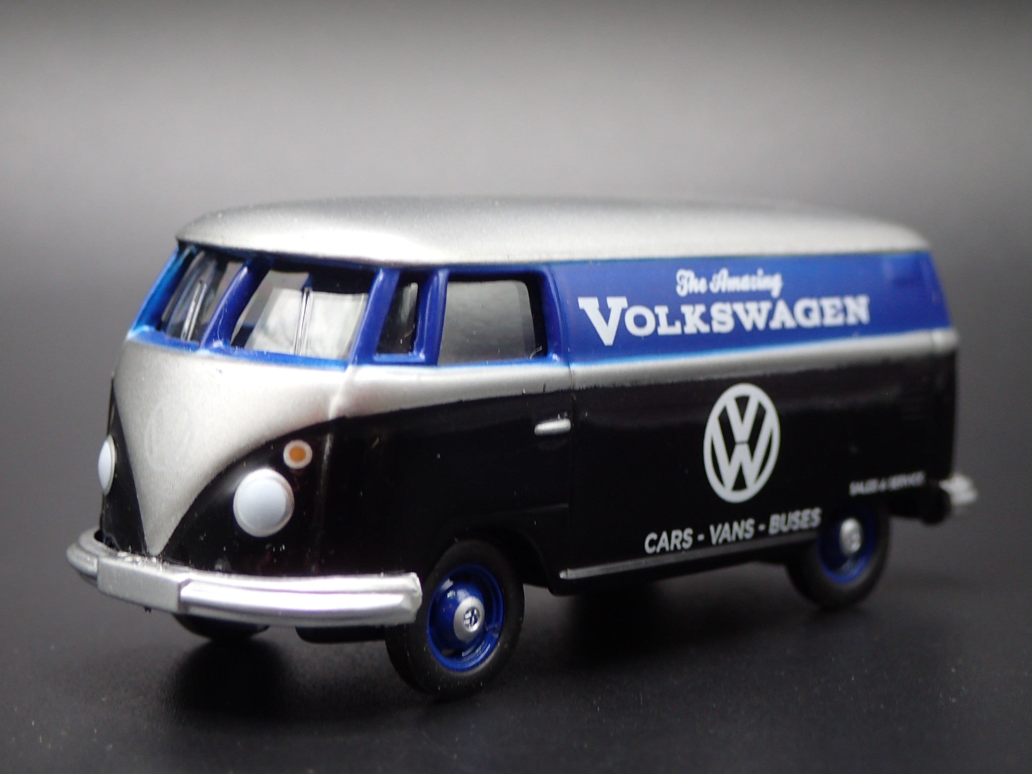 HOT WHEELS PREMIUM Volkswagen T1 Pannello 1/5 1:64 Biancaneve Disney