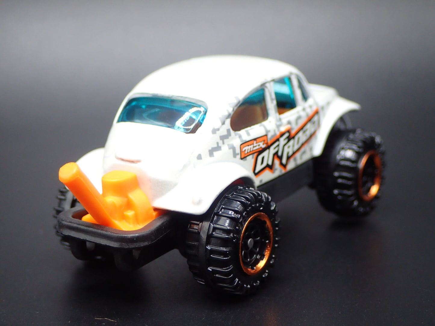 VW VOLKSWAGEN BAJA BEETLE BUG OFF ROAD 1:64 SCALE DIORAMA DIECAST MODEL CAR