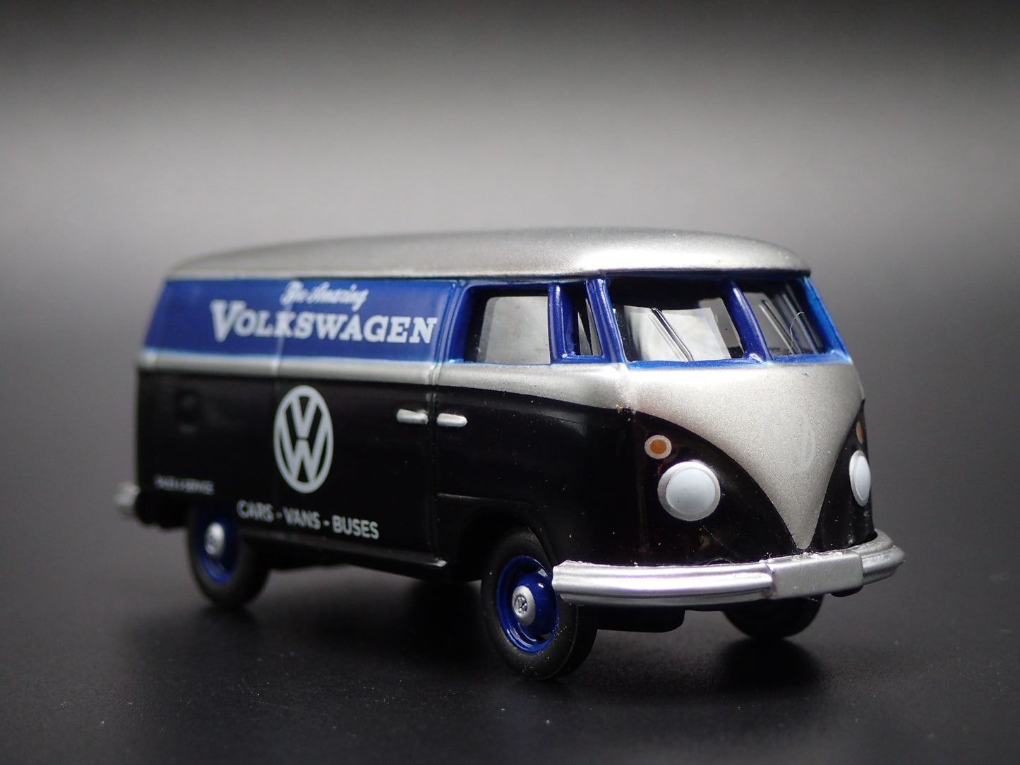 1950-1967 VW VOLKSWAGEN TYPE 2 T1 DELIVERY VAN 1:64 SCALE DIECAST MODEL CAR