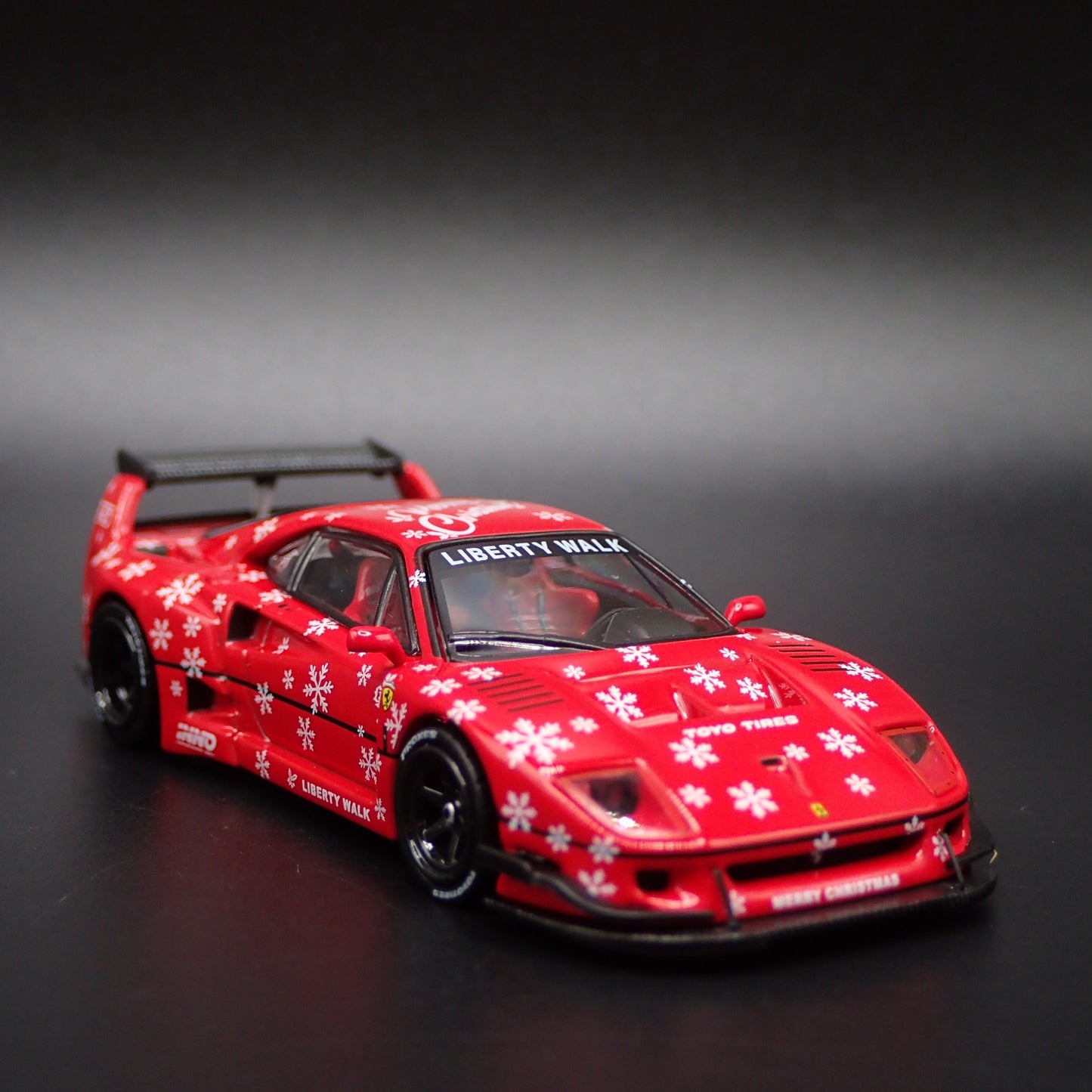 1987-1992 FERRARI F40 LBWK LIBERTY WALK CHRISTMAS 1:64 SCALE DIECAST MODEL CAR