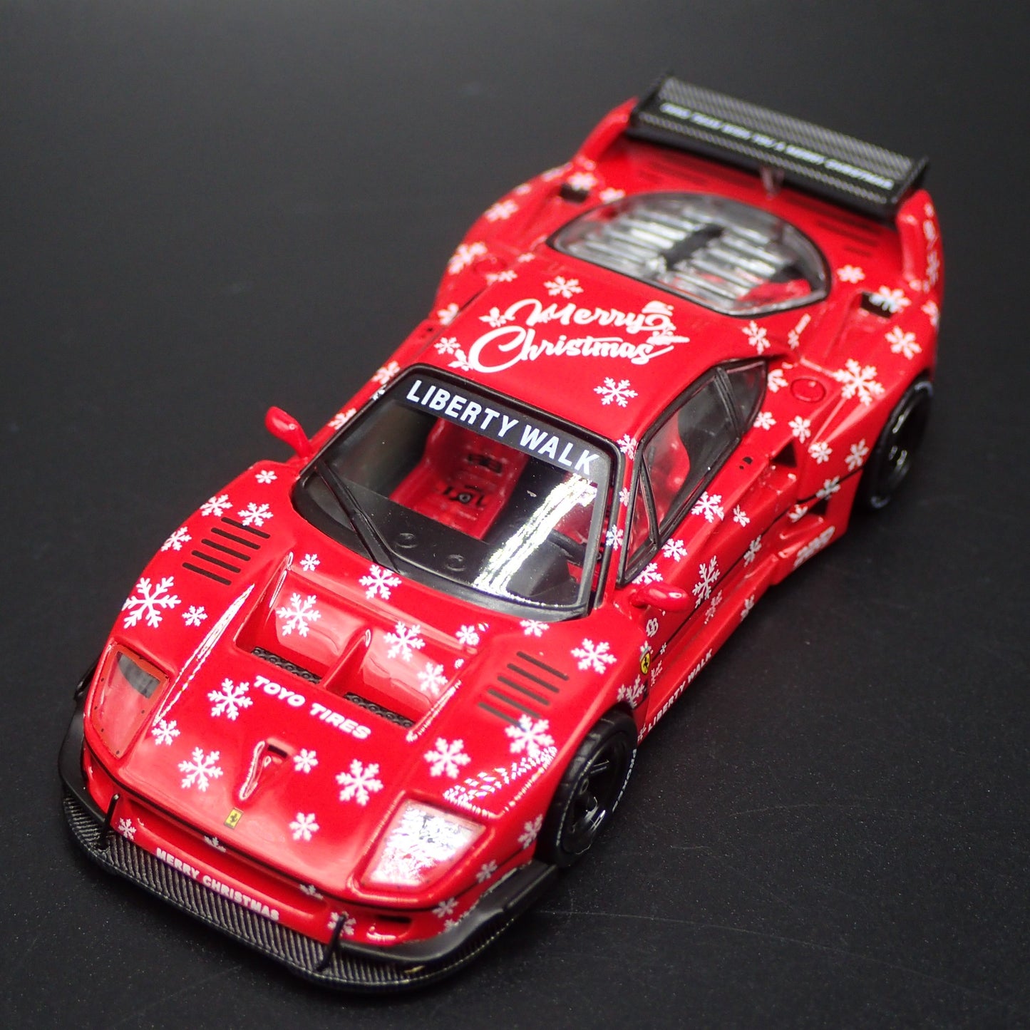 1987-1992 FERRARI F40 LBWK LIBERTY WALK CHRISTMAS 1:64 SCALE DIECAST MODEL CAR