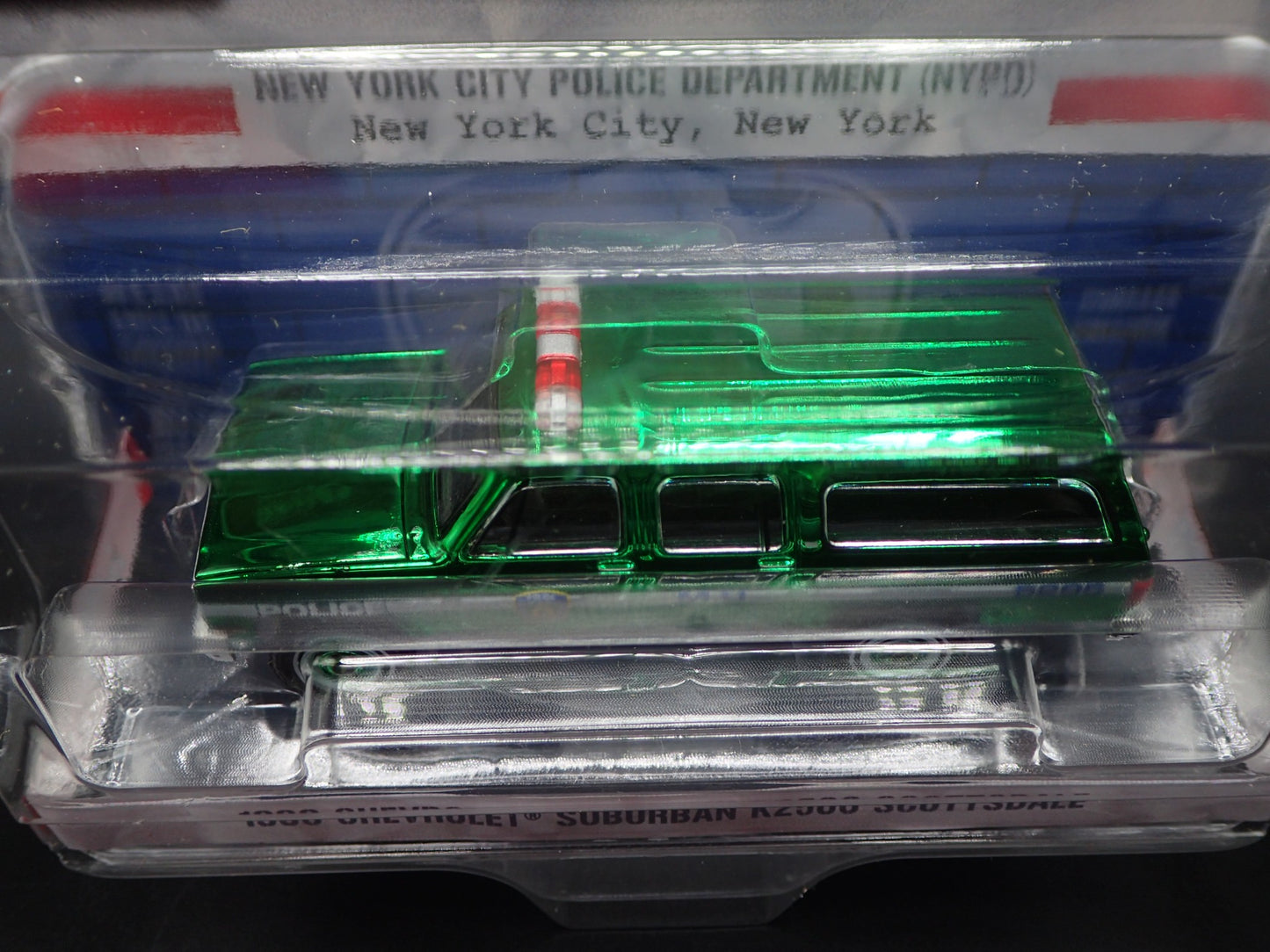 2025 GREENLIGHT GREEN MACHINE 1990 CHEVY SUBURBAN K2500 NYPD HOT PURSUIT 46