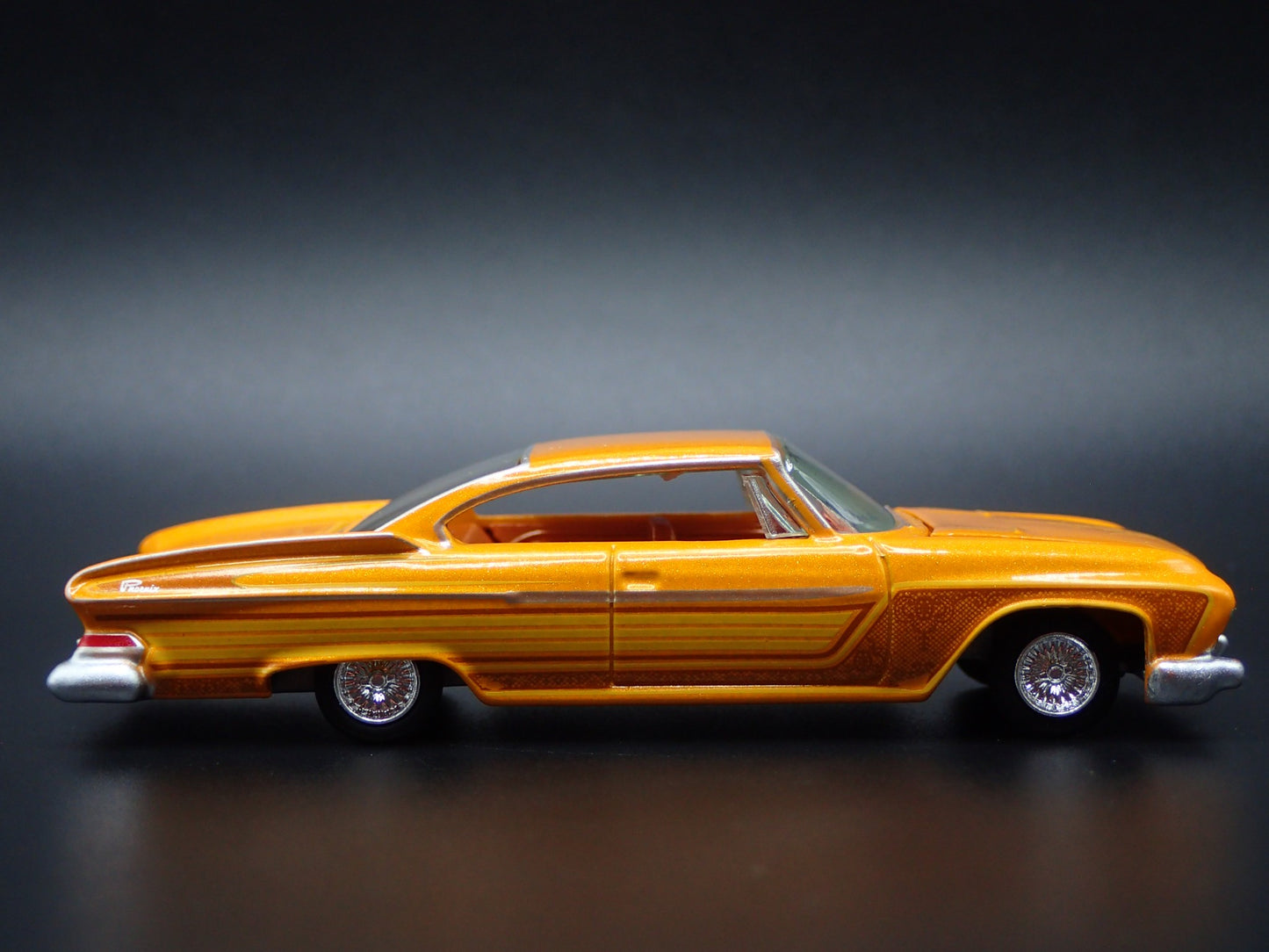 1961 61 DODGE DART PHOENIX LOWRIDER YELLOW 1:64 SCALE DIORAMA DIECAST MODEL CAR