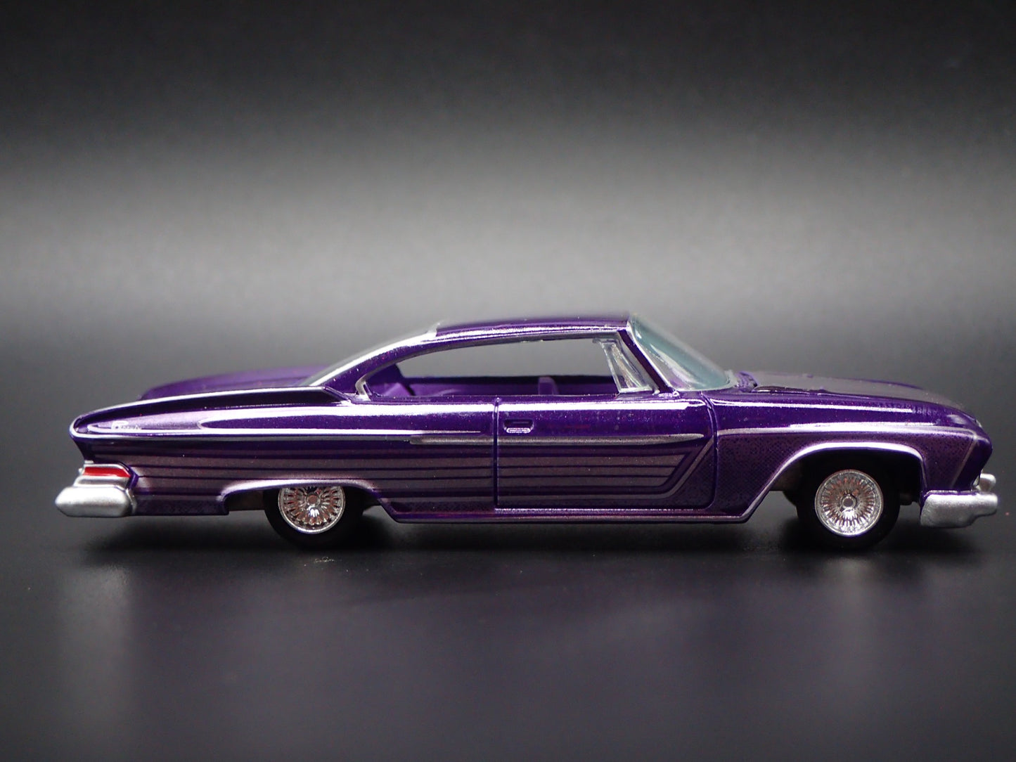 1961 61 DODGE DART PHOENIX LOWRIDER PURPLE 1:64 SCALE DIORAMA DIECAST MODEL CAR