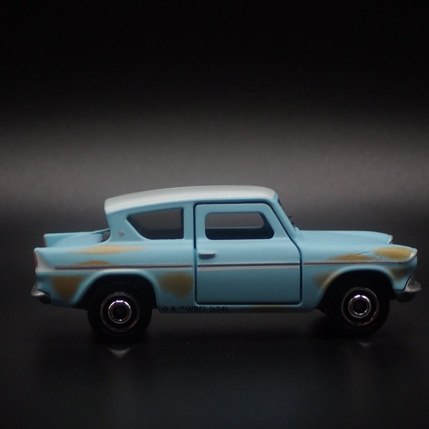 1959-1968 FORD ANGLIA 150E DELUXE HARRY POTTER 1:64 SCALE DIECAST MODEL CAR