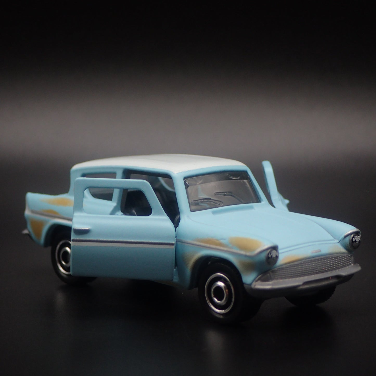 1959-1968 FORD ANGLIA 150E DELUXE BLUE 1:64 SCALE DIORAMA DIECAST MODEL CAR