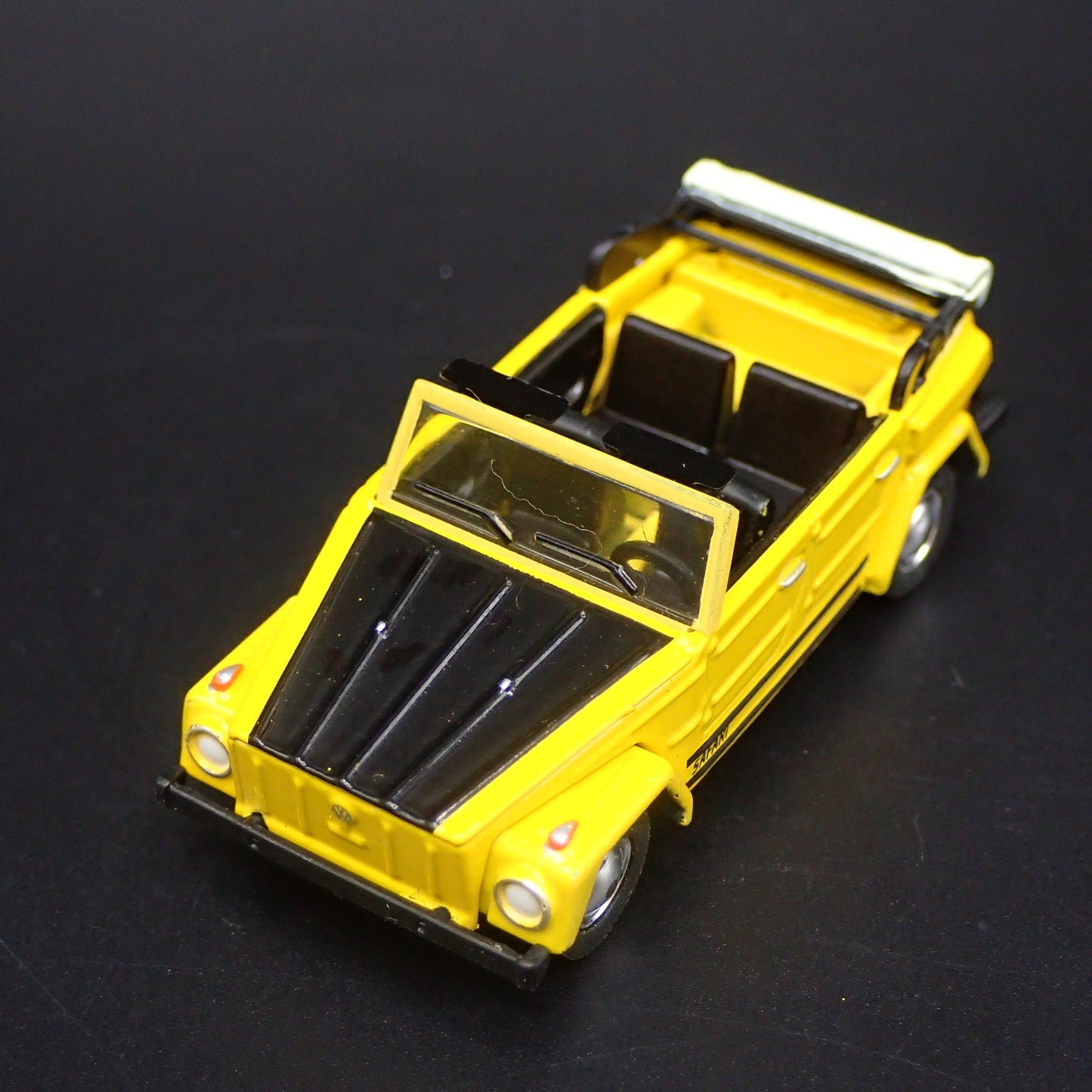 VOLKSWAGEN THING SAFARI TYPE 181 YELLOW 1:64 SCALE DIORAMA DIECAST MODEL CAR