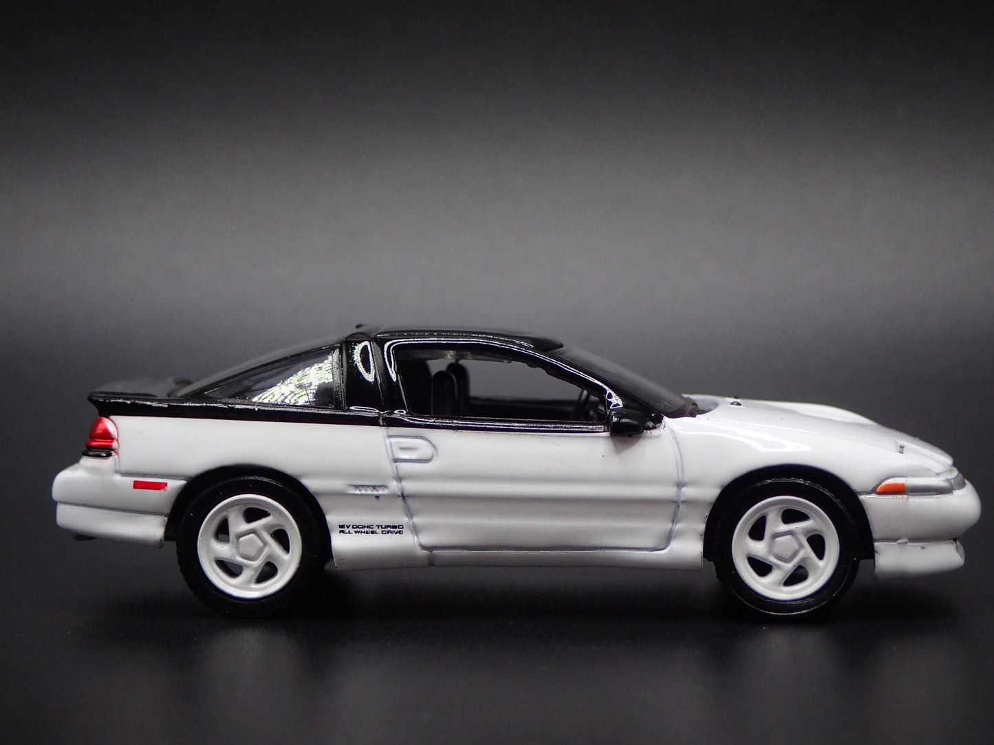 1990-1994 EAGLE TALON TSi WHITE 1:64 SCALE COLLECTIBLE DIORAMA DIECAST MODEL CAR