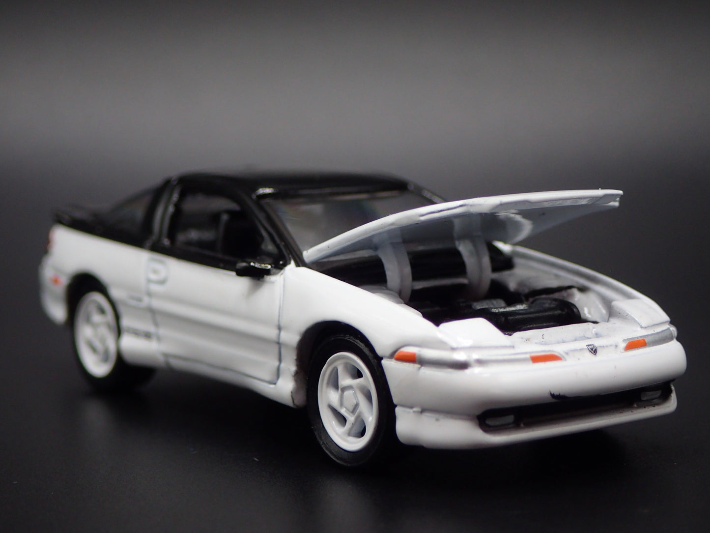 1990-1994 EAGLE TALON TSi WHITE 1:64 SCALE COLLECTIBLE DIORAMA DIECAST MODEL CAR