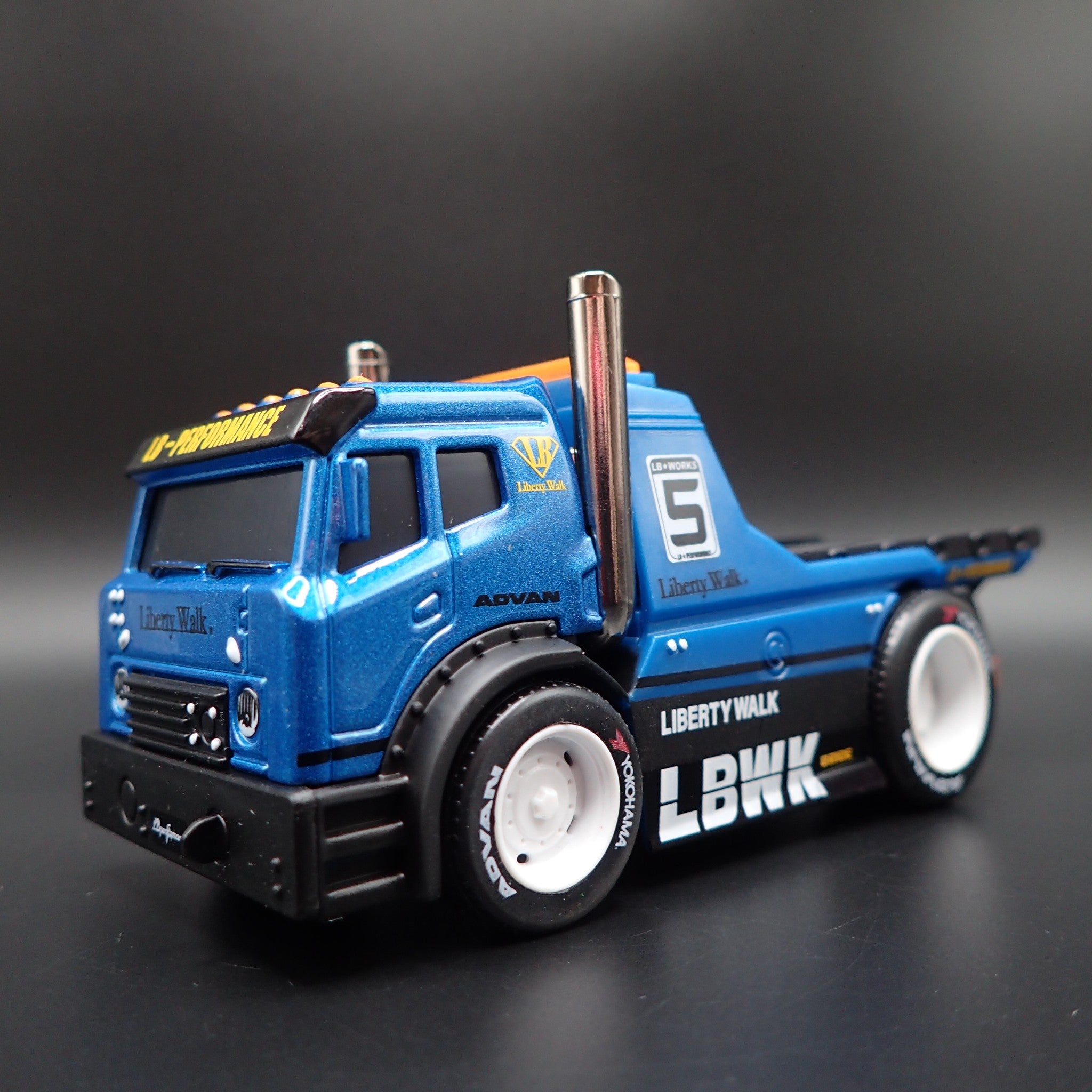 MODERN CUSTOM FLATBED CAR HAULER LBWK LIBERTY WALK 1:64 SCALE DIECAST ...