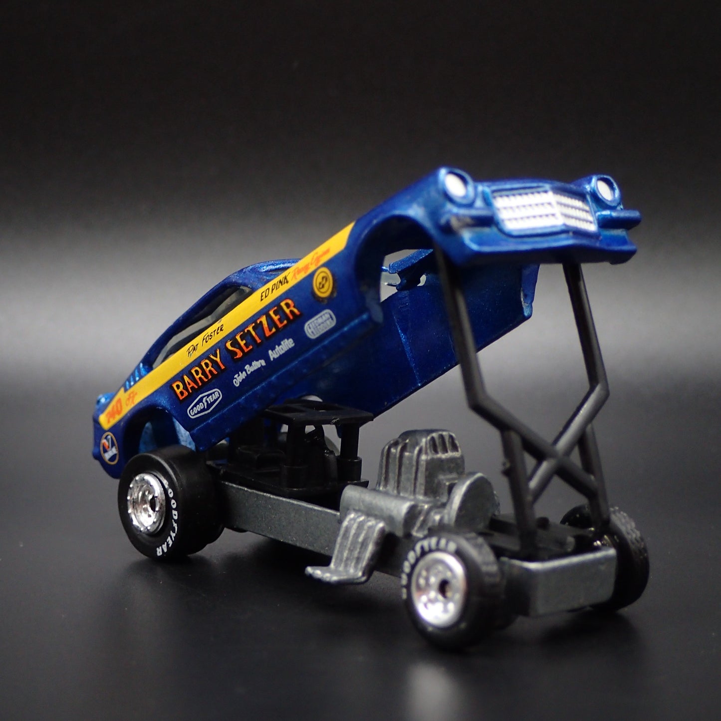 1971 71 CHEVY CHEVROLET VEGA FUNNY CAR BARRY SETZER 1:64 SCALE DIECAST MODEL CAR