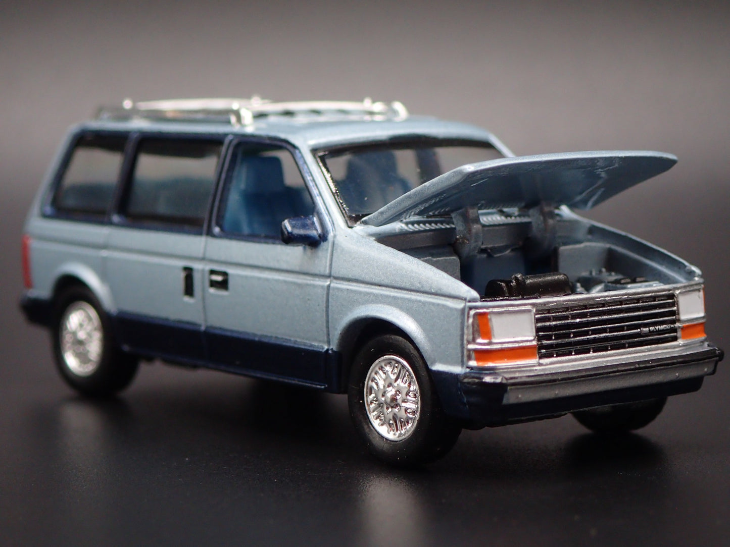 1984-1990 PLYMOUTH VOYAGER MINIVAN CARAVAN BLUE 1/64 SCALE DIECAST MODEL CAR