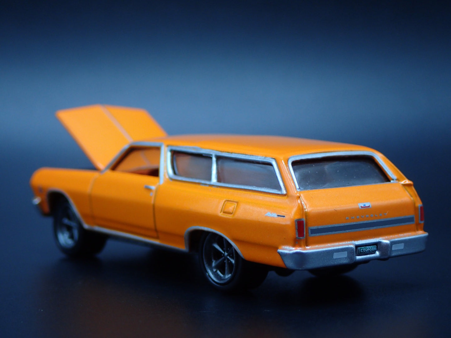 1965 65 CHEVY CHEVROLET CHEVELLE STATION WAGON ORG 1:64 SCALE DIECAST MODEL CAR