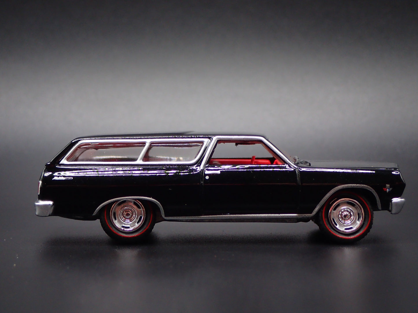 1965 65 CHEVY CHEVROLET CHEVELLE STATION WAGON BLK 1:64 SCALE DIECAST MODEL CAR