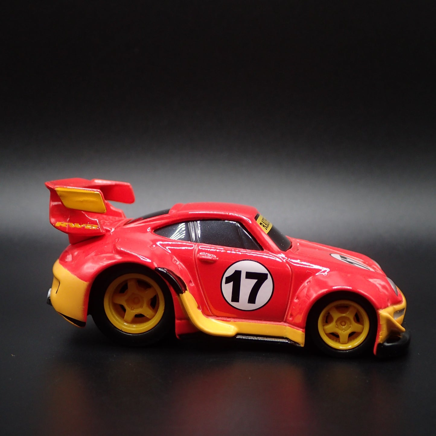 1994-1998 PORSCHE 993 911 RWB 1:64 SCALE COLLECTIBLE DIORAMA DIECAST MODEL CAR