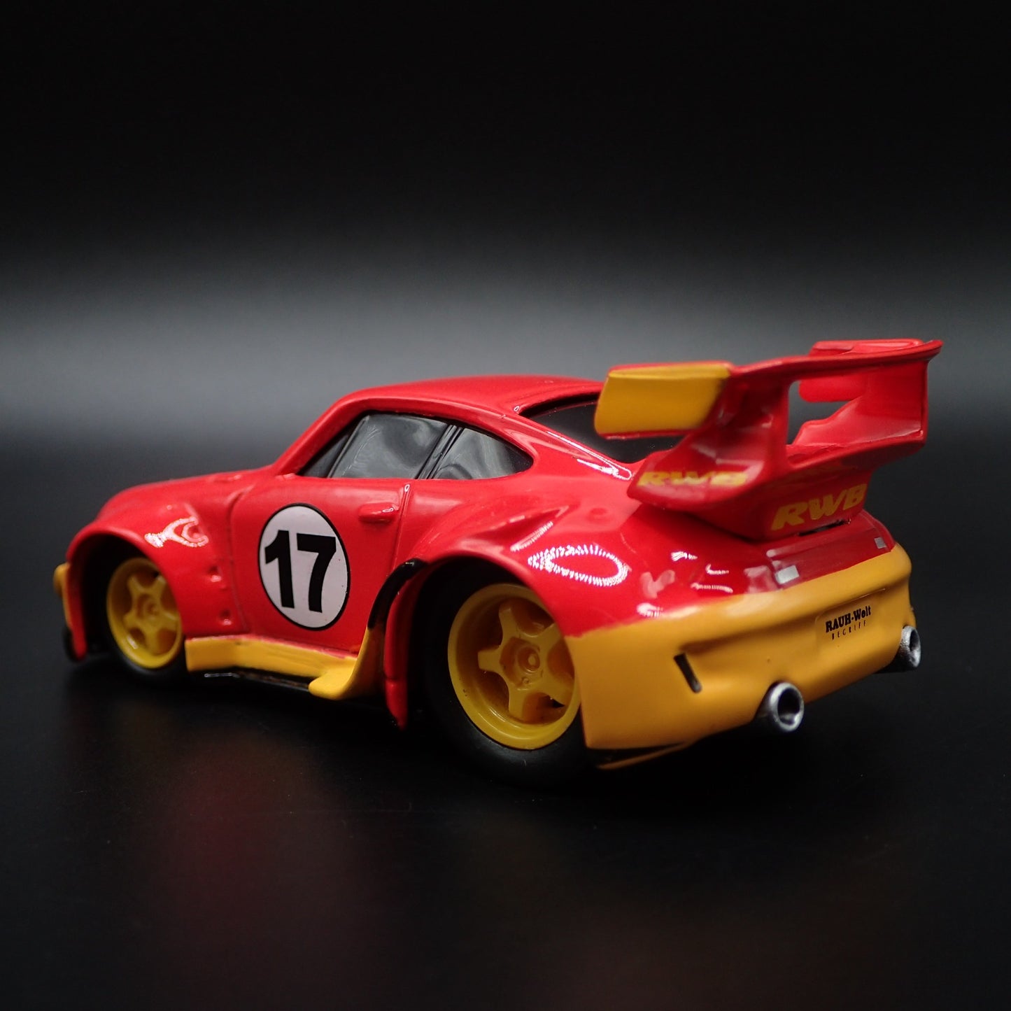 1994-1998 PORSCHE 993 911 RWB 1:64 SCALE COLLECTIBLE DIORAMA DIECAST MODEL CAR