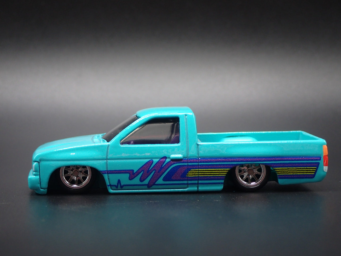 1993 93 NISSAN HARDBODY PICKUP TRUCK D21 TEAL 1:64 SCALE DIECAST MODEL CAR